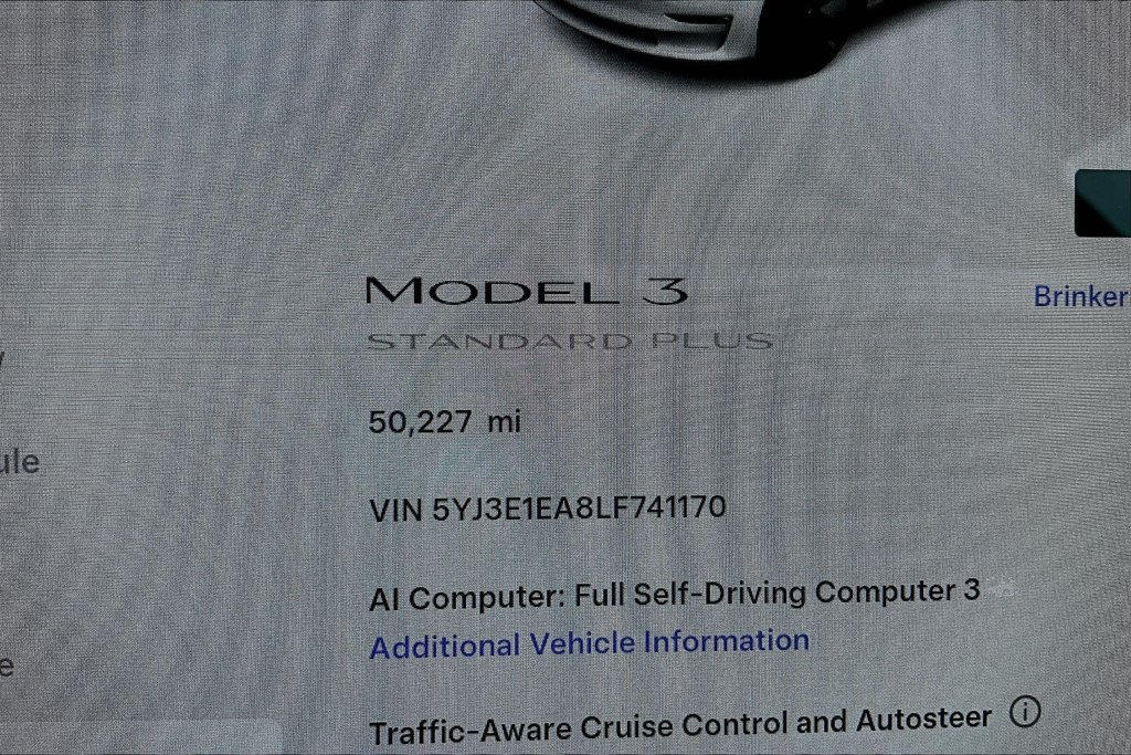 Used 2020 Tesla Model 3 Standard Range Plus RWD image 13