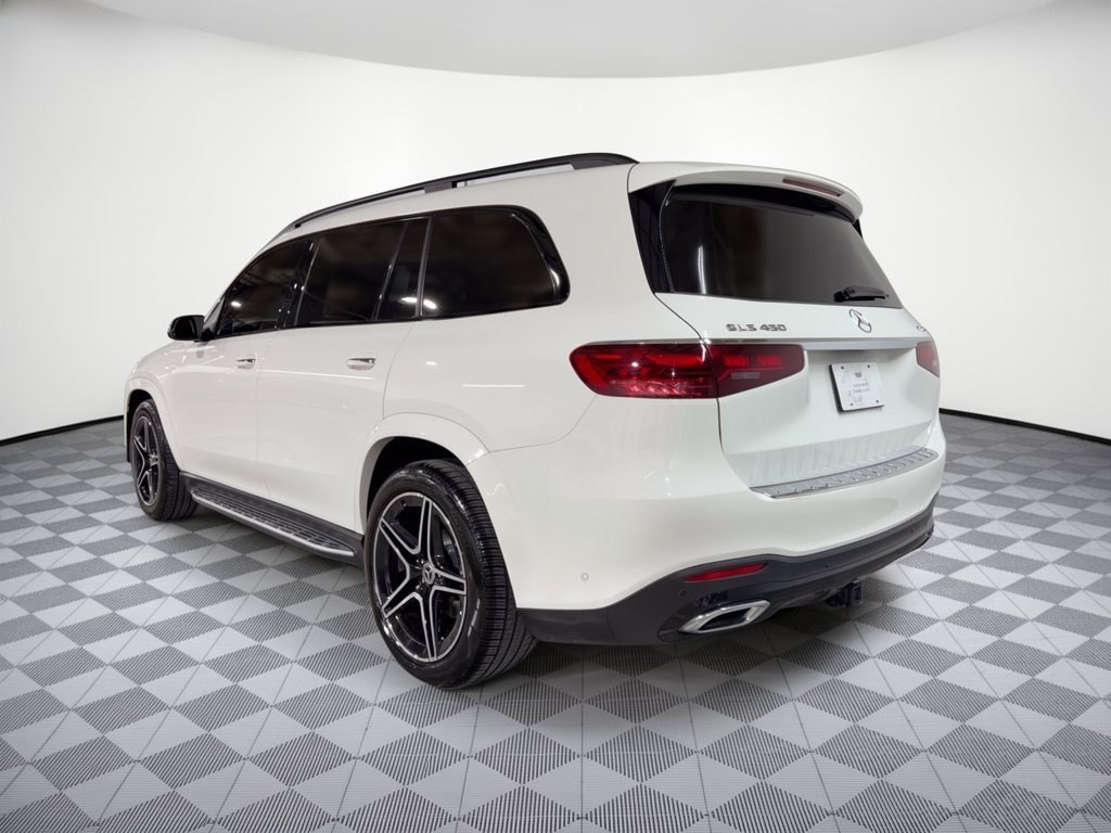 Used 2024 Mercedes-Benz GLS 450 4MATIC image 3