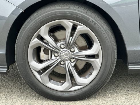 Used 2023 Honda Accord EX image 30