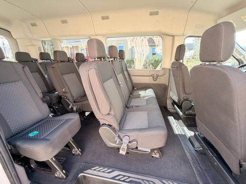 Used 2023 Ford Transit 350 XLT RWD image 17