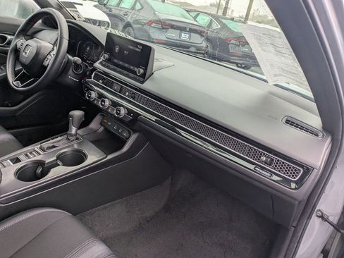 Certified 2025 Honda Civic Sport image 21