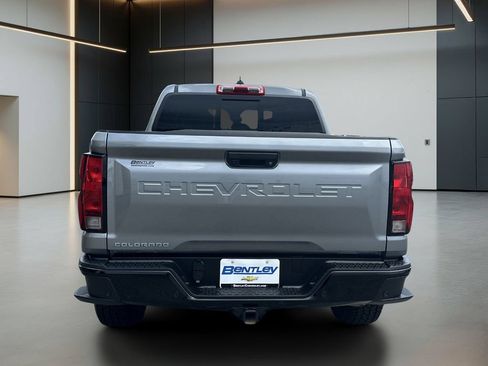 Used 2024 Chevrolet Colorado Trail Boss w/ Technology Package AWD/4WD image 5