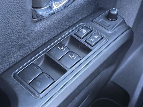 Used 2021 Nissan Titan PRO-4X w/ Pro-4x Utility Package image 32