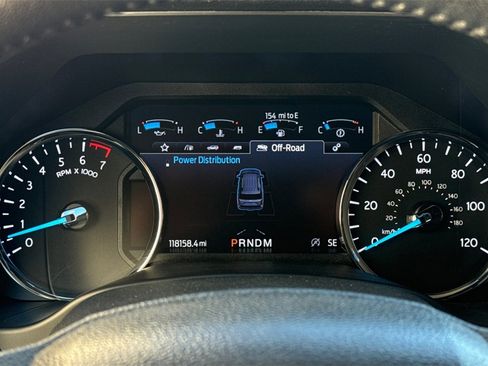 Certified 2020 Ford Expedition XLT w/ Equipment Group 202A image 25