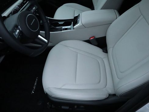 New 2026 Hyundai Tucson SEL image 19