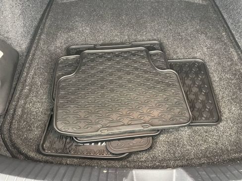 Used 2024 Volkswagen Jetta SE w/ Panoramic Sunroof Package FWD image 34