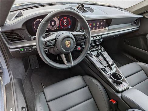 Used 2025 Porsche 911 Carrera S RWD image 4
