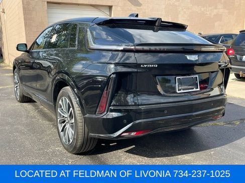 Used 2024 Cadillac Lyriq Sport AWD/4WD image 2