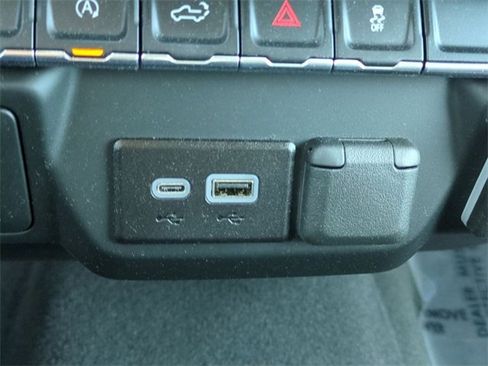 Used 2024 GMC Sierra 1500 Pro w/ Pro Value Package image 21