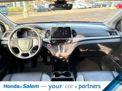 Used 2024 Honda Odyssey EX-L image 16