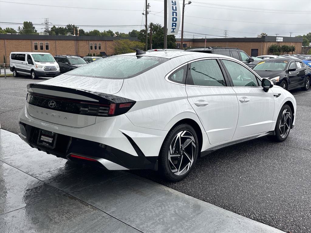 New 2026 Hyundai Sonata SEL FWD image 26