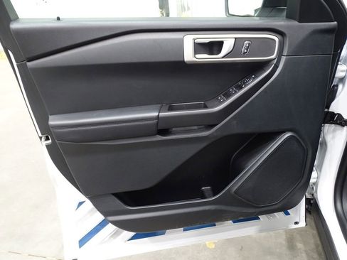 Used 2023 Ford Explorer 4WD Police Interceptor w/ Ultimate Wiring Package image 14