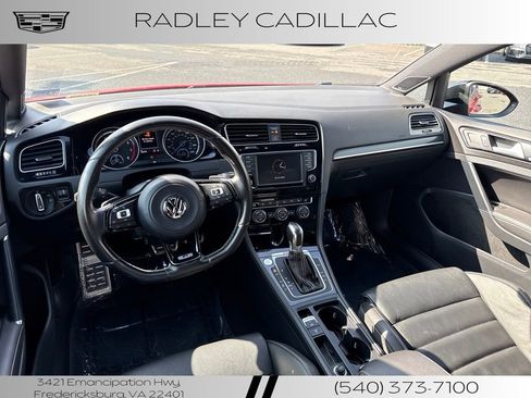 Used 2017 Volkswagen Golf 4-Door image 13