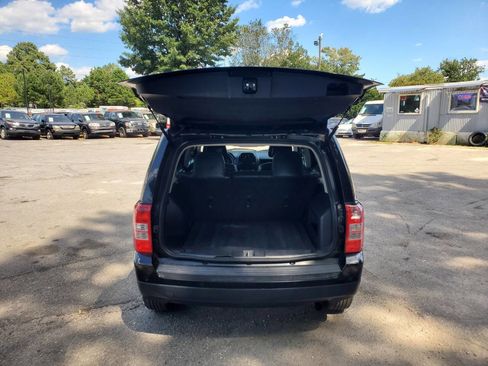 Used 2014 Jeep Patriot High Altitude image 15