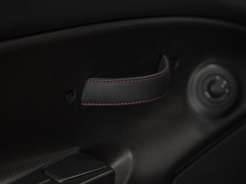 Used 2019 Ferrari 488 Pista Coupe RWD image 26