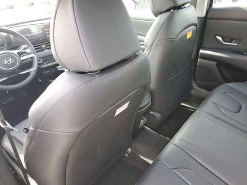 New 2026 Hyundai Elantra Limited FWD image 13