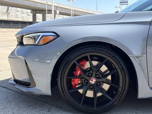 Certified 2023 Honda Civic Type R image 5