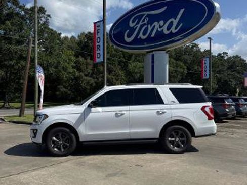 Certified 2021 Ford Expedition XL AWD/4WD image 3