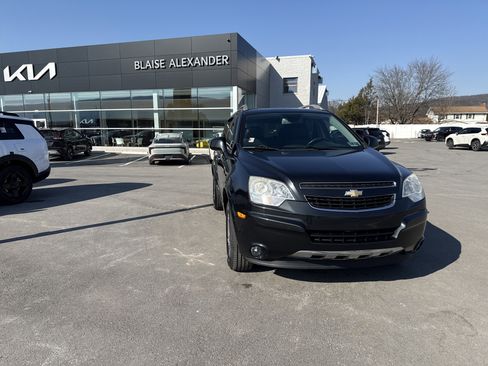 Used 2012 Chevrolet Captiva Sport LTZ image 1