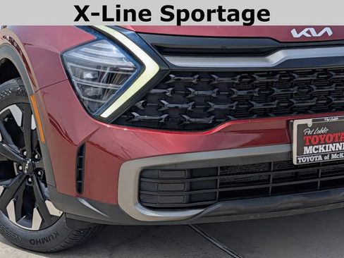 Used 2024 Kia Sportage X-Line w/ X-Line Premium Package AWD/4WD image 3