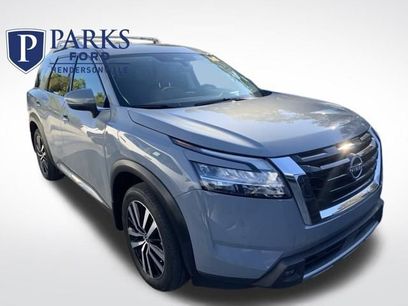 Used 2024 Nissan Pathfinder Platinum w/ Cargo Package