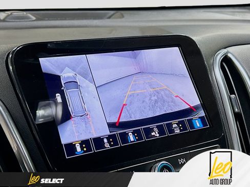 Certified 2024 Chevrolet Equinox Premier image 13