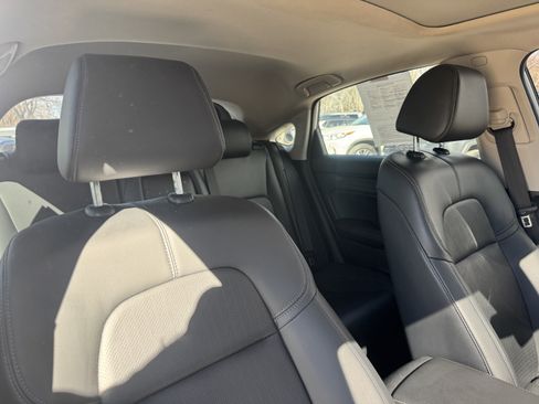 Used 2024 Honda Civic EX-L image 20