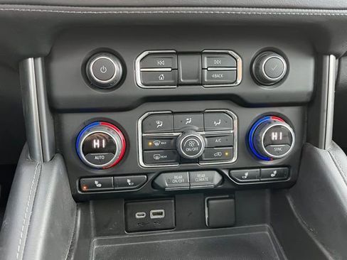 Used 2022 Chevrolet Suburban Z71 w/ Off-Road Capability Package image 45