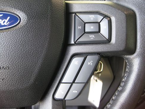Used 2018 Ford F150 XLT w/ Equipment Group 301A Mid AWD/4WD image 20