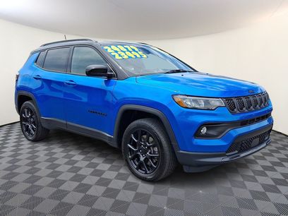 Used 2023 Jeep Compass Latitude w/ Sun and Sound Group