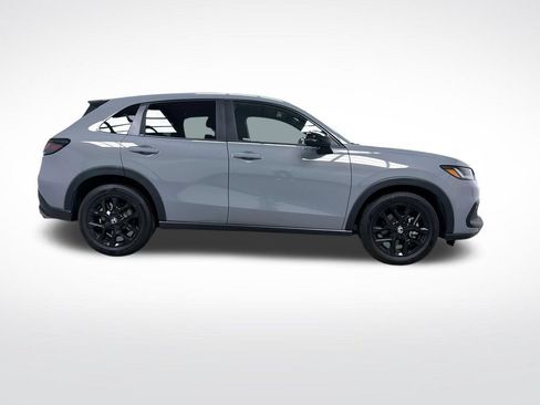 Used 2025 Honda HR-V Sport image 13
