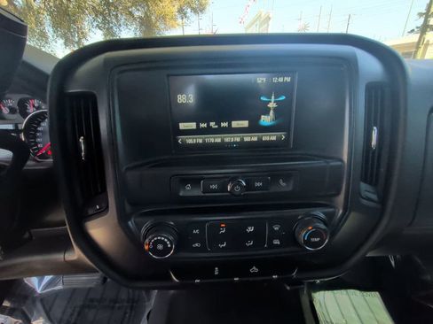 Used 2019 GMC Sierra 1500 2WD Double Cab w/ Sierra Convenience Package image 17