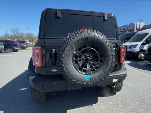 New 2026 Ford Bronco Badlands AWD/4WD image 3