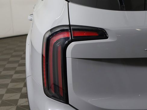 Used 2023 Kia Telluride SX X-Line image 18
