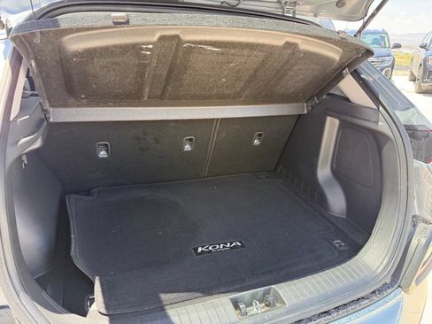 Used 2021 Hyundai Kona SEL Plus FWD image 11