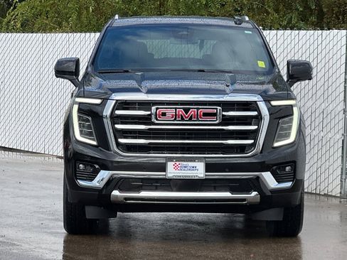 New 2026 GMC Yukon Elevation image 6