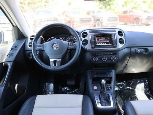 Used 2016 Volkswagen Tiguan S AWD/4WD image 14