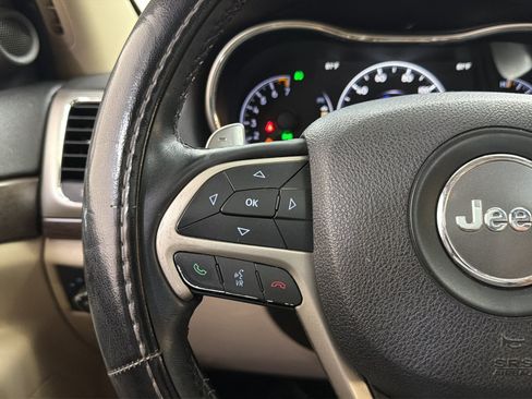 Used 2014 Jeep Grand Cherokee Laredo w/ Security & Convenience Group RWD image 27