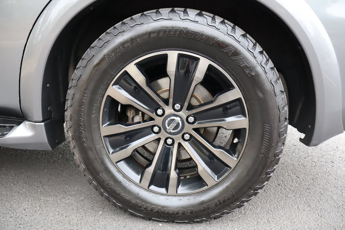 Used 2019 Nissan Armada Platinum AWD/4WD image 45