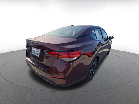 Used 2025 Nissan Sentra SV image 8