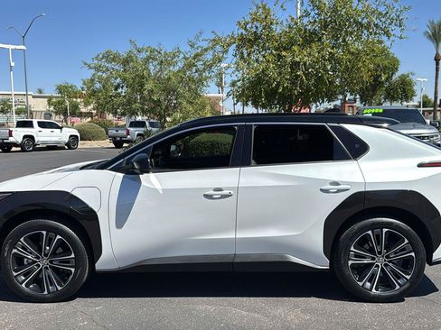 Used 2024 Toyota bZ4X AWD w/ Weather Package image 5