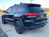 Used 2018 Jeep Grand Cherokee Trailhawk w/ Trailhawk Luxury Group image 3