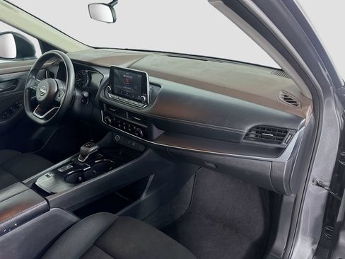 Used 2023 Nissan Rogue S FWD image 27