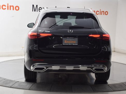 Used 2023 Mercedes-Benz GLC 300 image 5