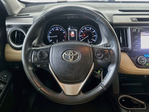 Used 2016 Toyota RAV4 XLE FWD image 17