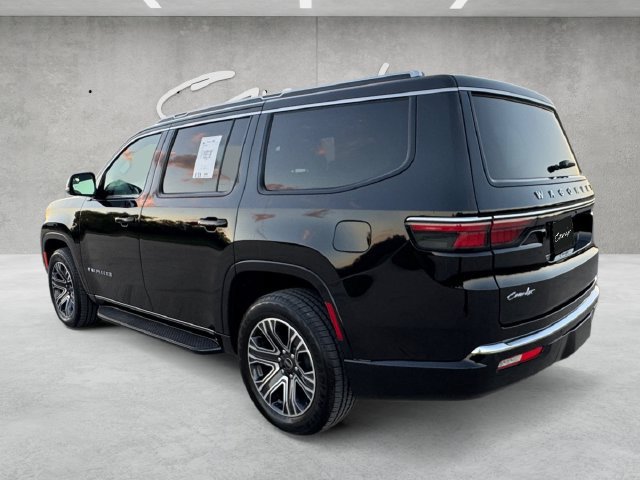Used 2025 Jeep Wagoneer 4WD image 14