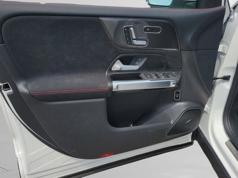 New 2026 Mercedes-Benz GLB 35 AMG 4MATIC image 16