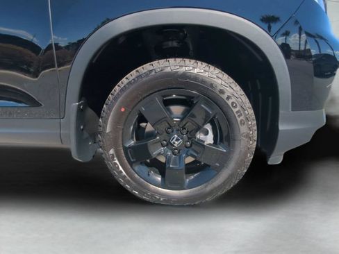 New 2026 Honda Ridgeline Black Edition image 11