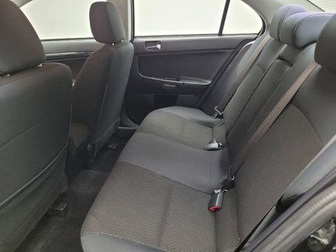 Used 2016 Mitsubishi Lancer AWD Sedan image 18