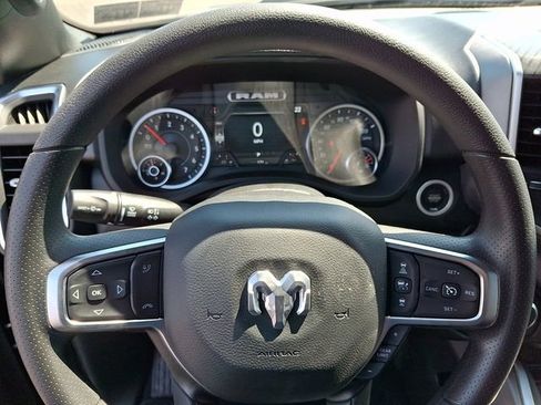 New 2026 RAM 1500 Express AWD/4WD image 13